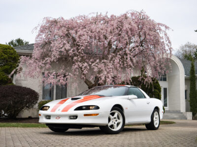 2K-Mile 1997 Chevrolet Camaro SS Coupe LT4 6 Speed Photo Gallery — Photo 2