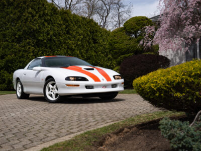2K-Mile 1997 Chevrolet Camaro SS Coupe LT4 6 Speed Photo Gallery — Photo 13