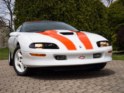 2K-Mile 1997 Chevrolet Camaro SS Coupe LT4 6 Speed Photo Gallery — Photo 16