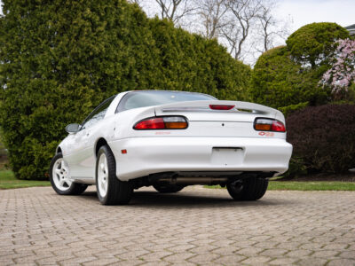 2K-Mile 1997 Chevrolet Camaro SS Coupe LT4 6 Speed Photo Gallery — Photo 24