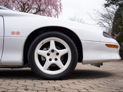 2K-Mile 1997 Chevrolet Camaro SS Coupe LT4 6 Speed Photo Gallery — Photo 32