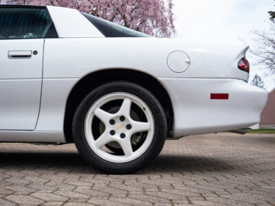 2K-Mile 1997 Chevrolet Camaro SS Coupe LT4 6 Speed Photo Gallery — Photo 39