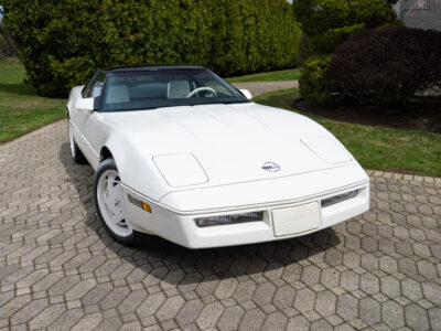 386-Mile 1988 Chevrolet Corvette 35th Anniversary Photo Gallery — Photo 12