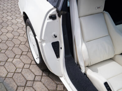 386-Mile 1988 Chevrolet Corvette 35th Anniversary Photo Gallery — Photo 186