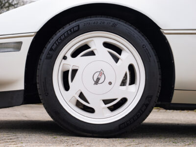 386-Mile 1988 Chevrolet Corvette 35th Anniversary Photo Gallery — Photo 27