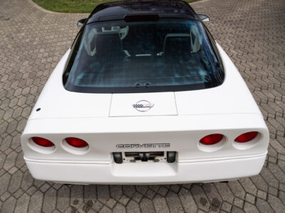 386-Mile 1988 Chevrolet Corvette 35th Anniversary Photo Gallery — Photo 45