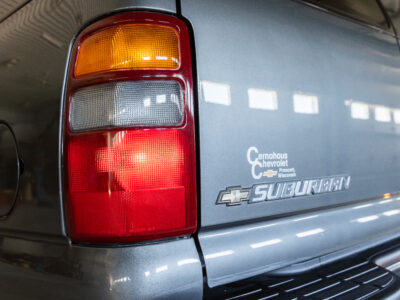 13K-Mile 2002 Chevrolet Suburban 1500 4X4 Photo Gallery — Photo 43