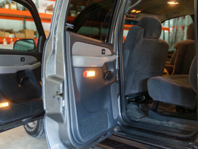 13K-Mile 2002 Chevrolet Suburban 1500 4X4 Photo Gallery — Photo 74