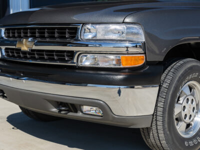 13K-Mile 2002 Chevrolet Suburban 1500 4X4 Photo Gallery — Photo 15