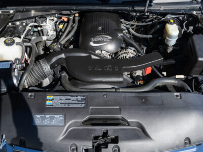 13K-Mile 2002 Chevrolet Suburban 1500 4X4 Photo Gallery — Photo 99