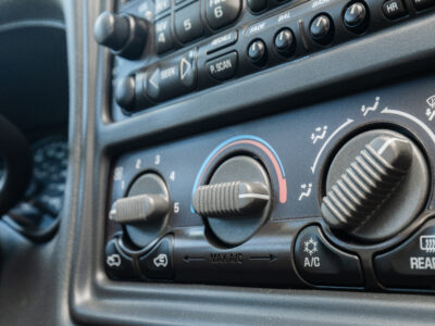 13K-Mile 2002 Chevrolet Suburban 1500 4X4 Photo Gallery — Photo 55