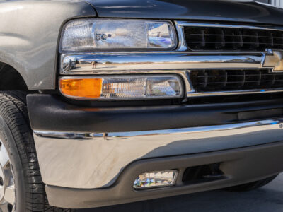 13K-Mile 2002 Chevrolet Suburban 1500 4X4 Photo Gallery — Photo 11