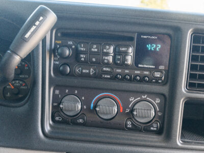 13K-Mile 2002 Chevrolet Suburban 1500 4X4 Photo Gallery — Photo 54