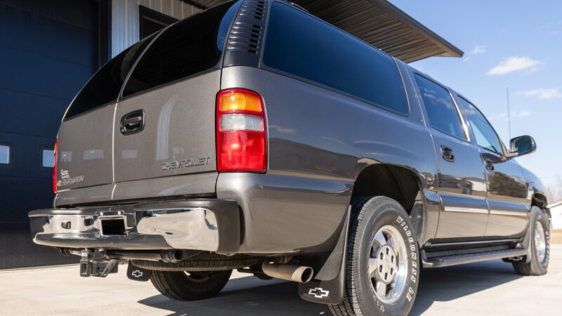 13K-Mile 2002 Chevrolet Suburban 1500 4X4