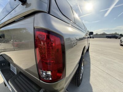 7K-Mile 2005 Dodge Ram 2500 Laramie 4X4 Cummins 6 Speed Photo Gallery — Photo 16