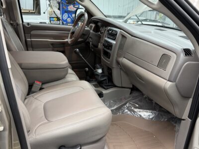 7K-Mile 2005 Dodge Ram 2500 Laramie 4X4 Cummins 6 Speed Photo Gallery — Photo 82