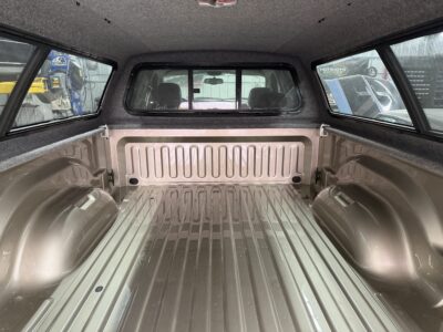 7K-Mile 2005 Dodge Ram 2500 Laramie 4X4 Cummins 6 Speed Photo Gallery — Photo 106