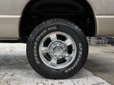 7K-Mile 2005 Dodge Ram 2500 Laramie 4X4 Cummins 6 Speed Photo Gallery — Photo 59