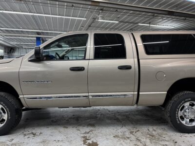 7K-Mile 2005 Dodge Ram 2500 Laramie 4X4 Cummins 6 Speed Photo Gallery — Photo 33
