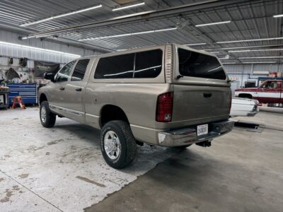 7K-Mile 2005 Dodge Ram 2500 Laramie 4X4 Cummins 6 Speed Photo Gallery — Photo 39