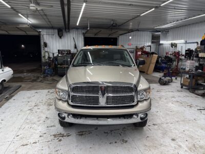 7K-Mile 2005 Dodge Ram 2500 Laramie 4X4 Cummins 6 Speed Photo Gallery — Photo 24