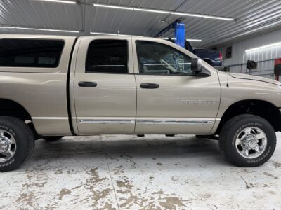 7K-Mile 2005 Dodge Ram 2500 Laramie 4X4 Cummins 6 Speed Photo Gallery — Photo 53