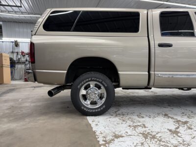 7K-Mile 2005 Dodge Ram 2500 Laramie 4X4 Cummins 6 Speed Photo Gallery — Photo 51