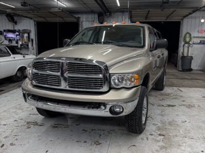 7K-Mile 2005 Dodge Ram 2500 Laramie 4X4 Cummins 6 Speed Photo Gallery — Photo 27