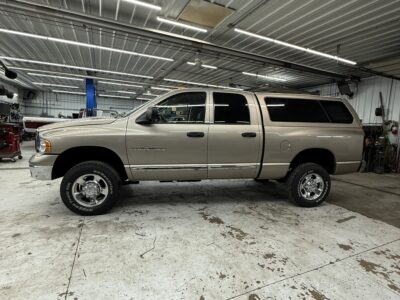 7K-Mile 2005 Dodge Ram 2500 Laramie 4X4 Cummins 6 Speed Photo Gallery — Photo 37