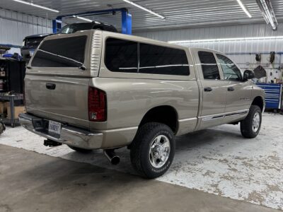 7K-Mile 2005 Dodge Ram 2500 Laramie 4X4 Cummins 6 Speed Photo Gallery — Photo 47