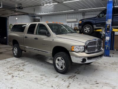 7K-Mile 2005 Dodge Ram 2500 Laramie 4X4 Cummins 6 Speed Photo Gallery — Photo 22