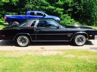 3K-Mile 1977 Oldsmobile Cutlass Supreme Brougham Photo Gallery — Photo 209