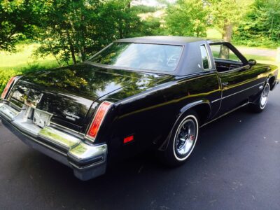 3K-Mile 1977 Oldsmobile Cutlass Supreme Brougham Photo Gallery — Photo 208