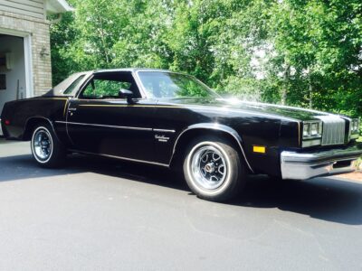 3K-Mile 1977 Oldsmobile Cutlass Supreme Brougham Photo Gallery — Photo 207