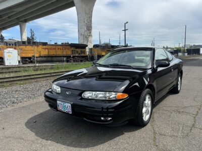 48K-Mile 1999 Oldsmobile Alero GL Coupe Photo Gallery — Photo 40