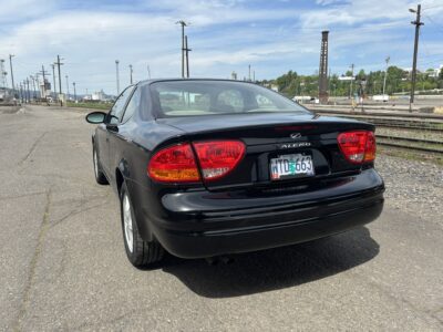 48K-Mile 1999 Oldsmobile Alero GL Coupe Photo Gallery — Photo 10
