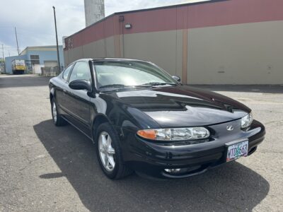 48K-Mile 1999 Oldsmobile Alero GL Coupe Photo Gallery — Photo 23