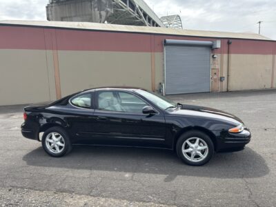 48K-Mile 1999 Oldsmobile Alero GL Coupe Photo Gallery — Photo 35