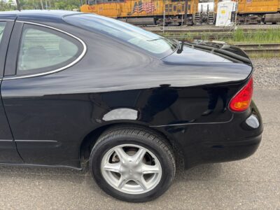 48K-Mile 1999 Oldsmobile Alero GL Coupe Photo Gallery — Photo 46