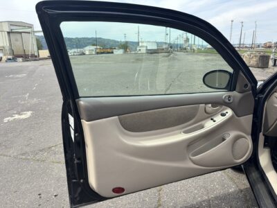 48K-Mile 1999 Oldsmobile Alero GL Coupe Photo Gallery — Photo 64