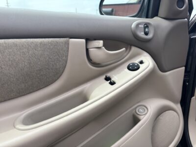 48K-Mile 1999 Oldsmobile Alero GL Coupe Photo Gallery — Photo 65