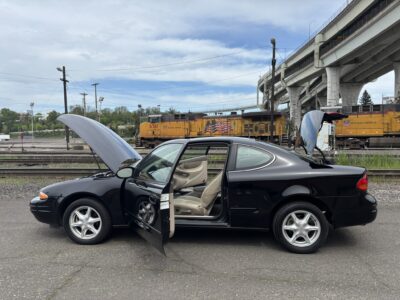 48K-Mile 1999 Oldsmobile Alero GL Coupe Photo Gallery — Photo 48
