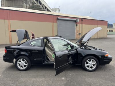 48K-Mile 1999 Oldsmobile Alero GL Coupe Photo Gallery — Photo 47