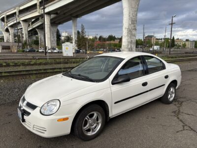 39K-Mile 2004 Dodge Neon ES Photo Gallery — Photo 3
