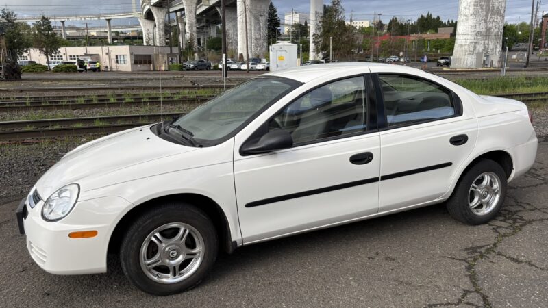 39K-Mile 2004 Dodge Neon ES