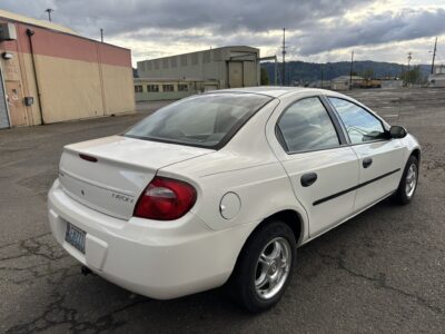 39K-Mile 2004 Dodge Neon ES Photo Gallery — Photo 11