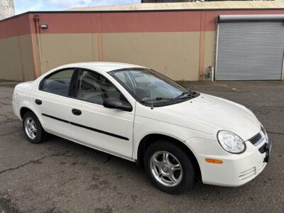 39K-Mile 2004 Dodge Neon ES Photo Gallery — Photo 15
