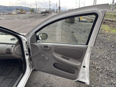 39K-Mile 2004 Dodge Neon ES Photo Gallery — Photo 55