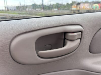 39K-Mile 2004 Dodge Neon ES Photo Gallery — Photo 56