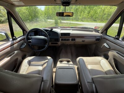 5K-Mile 1996 Ford Bronco Eddie Bauer 5.8L Photo Gallery — Photo 59